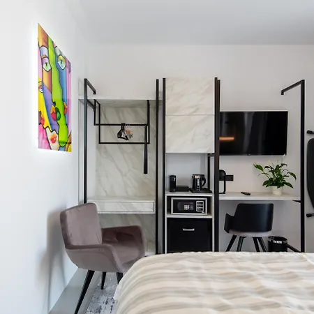 Hotel Boutique By Hills Naousa (Paros)