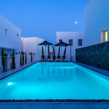 Boutique By Hills Hotel 4*