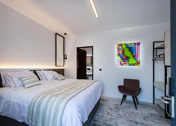 Boutique By Hills 4* Νάουσα